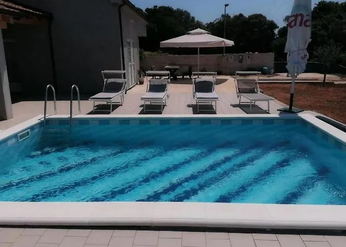 Family Friendly House With A Swimming Pool Cunski, Losinj - 24170 Prázdninový dům *