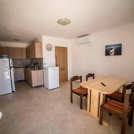 Family Friendly House With A Swimming Pool Cunski, Losinj - 24170 Casa vacanze