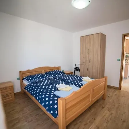 Family Friendly House With A Swimming Pool Cunski, Losinj - 24170