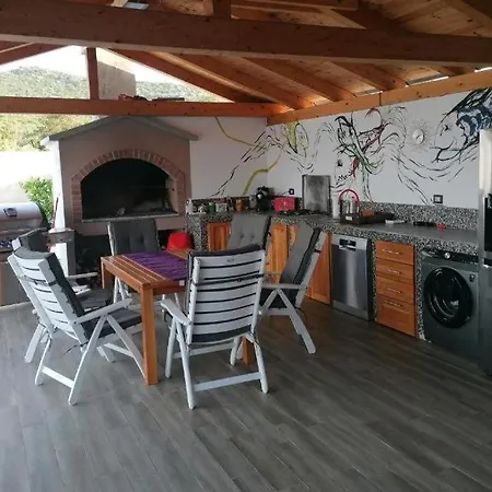 Family Friendly House With A Swimming Pool Cunski, Losinj - 24170 Čunski