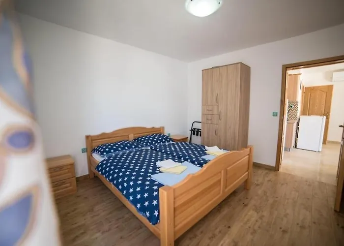 Family Friendly House With A Swimming Pool Cunski, Losinj - 24170